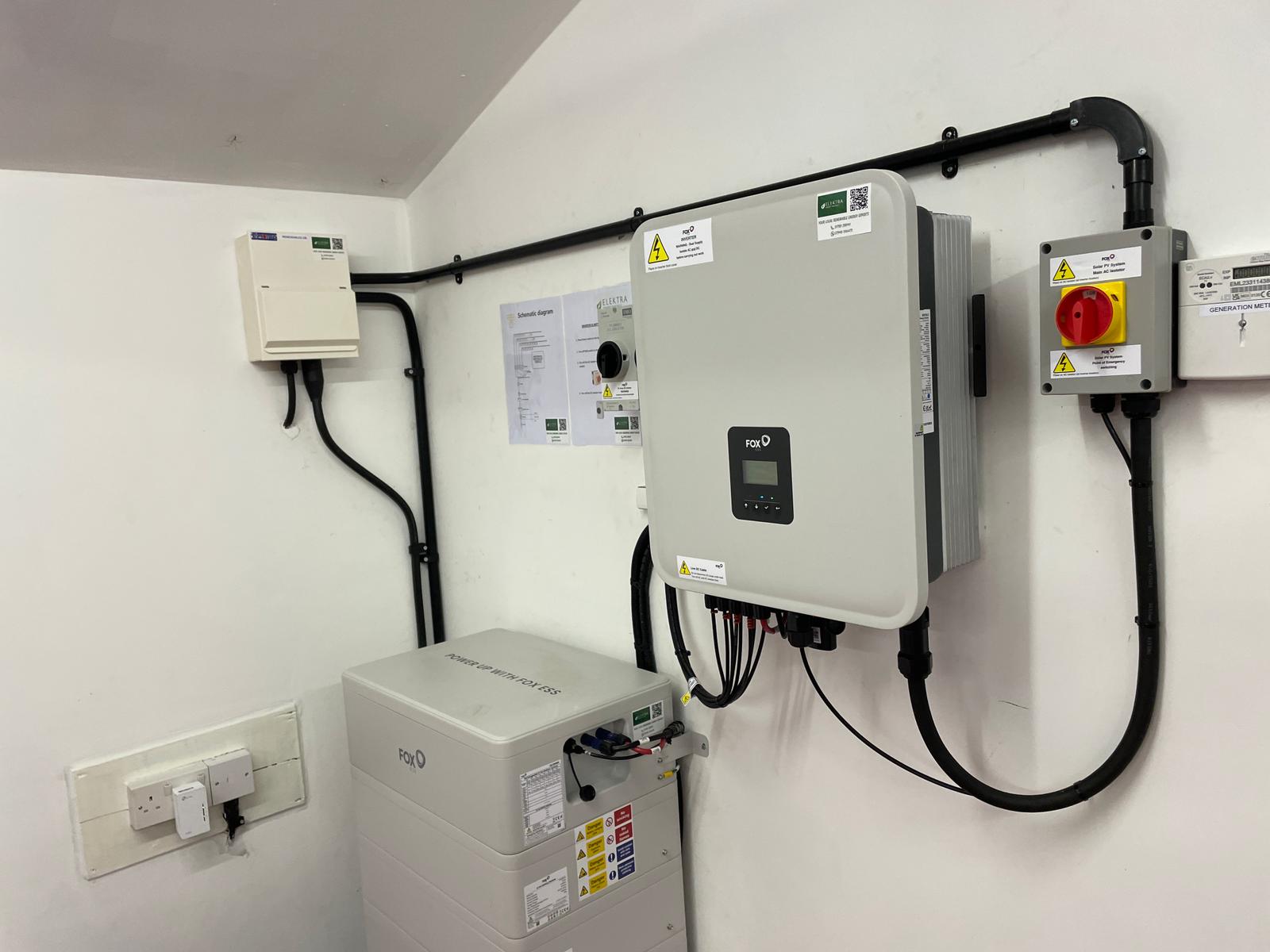 Fox solar battery installation